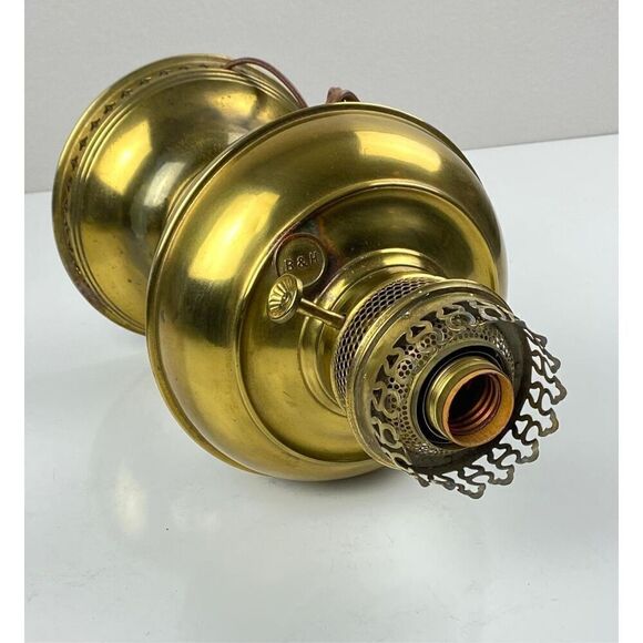 Antique B&H BRADLEY & HUBBARD Brass Oil Lamp Converted Electric w/ Glass Chimney - Picture 6 of 11